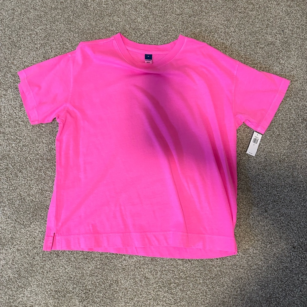 Old Navy tshirt